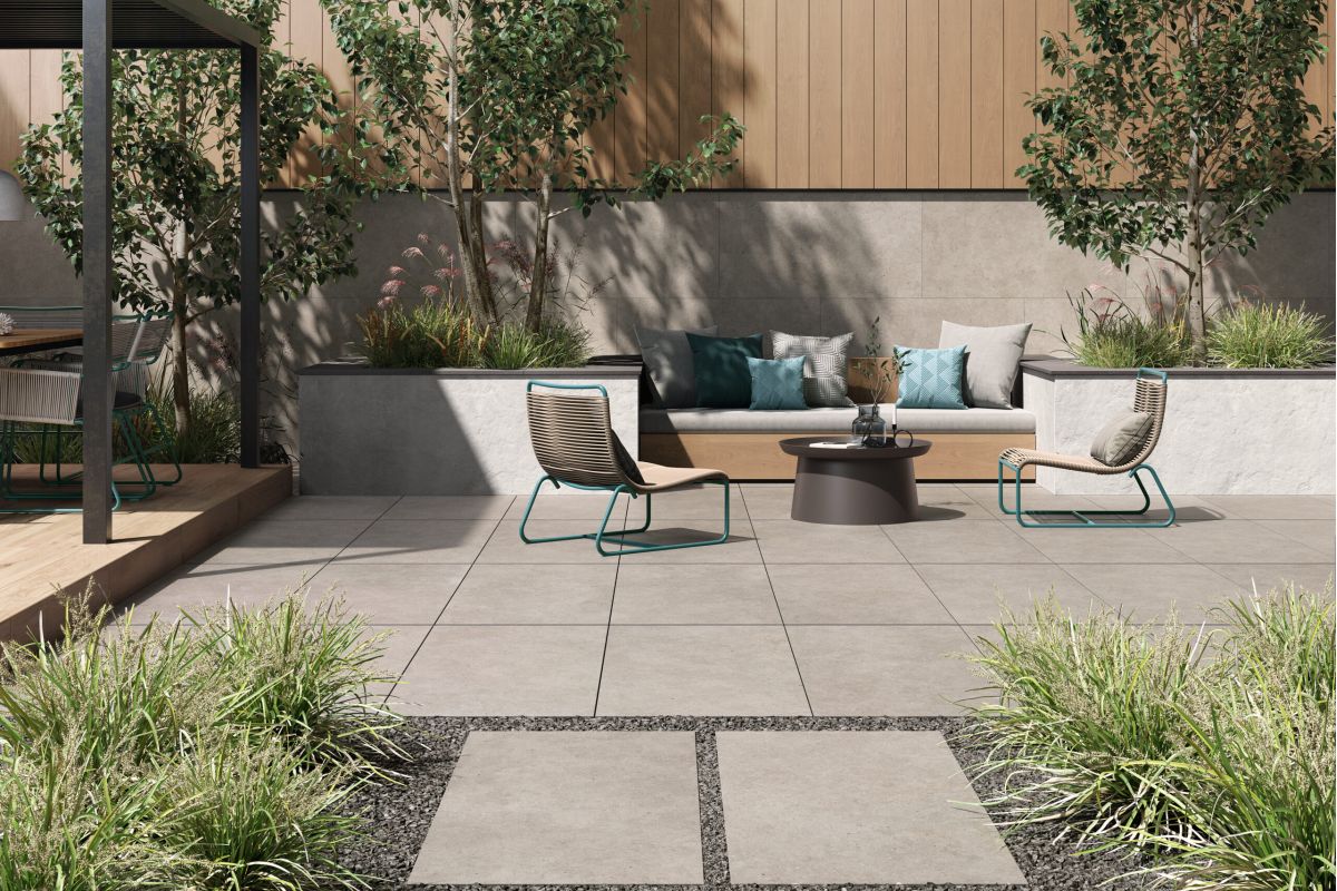 Terras met keramische tegels als inspiratie voor je tuin in Lommel